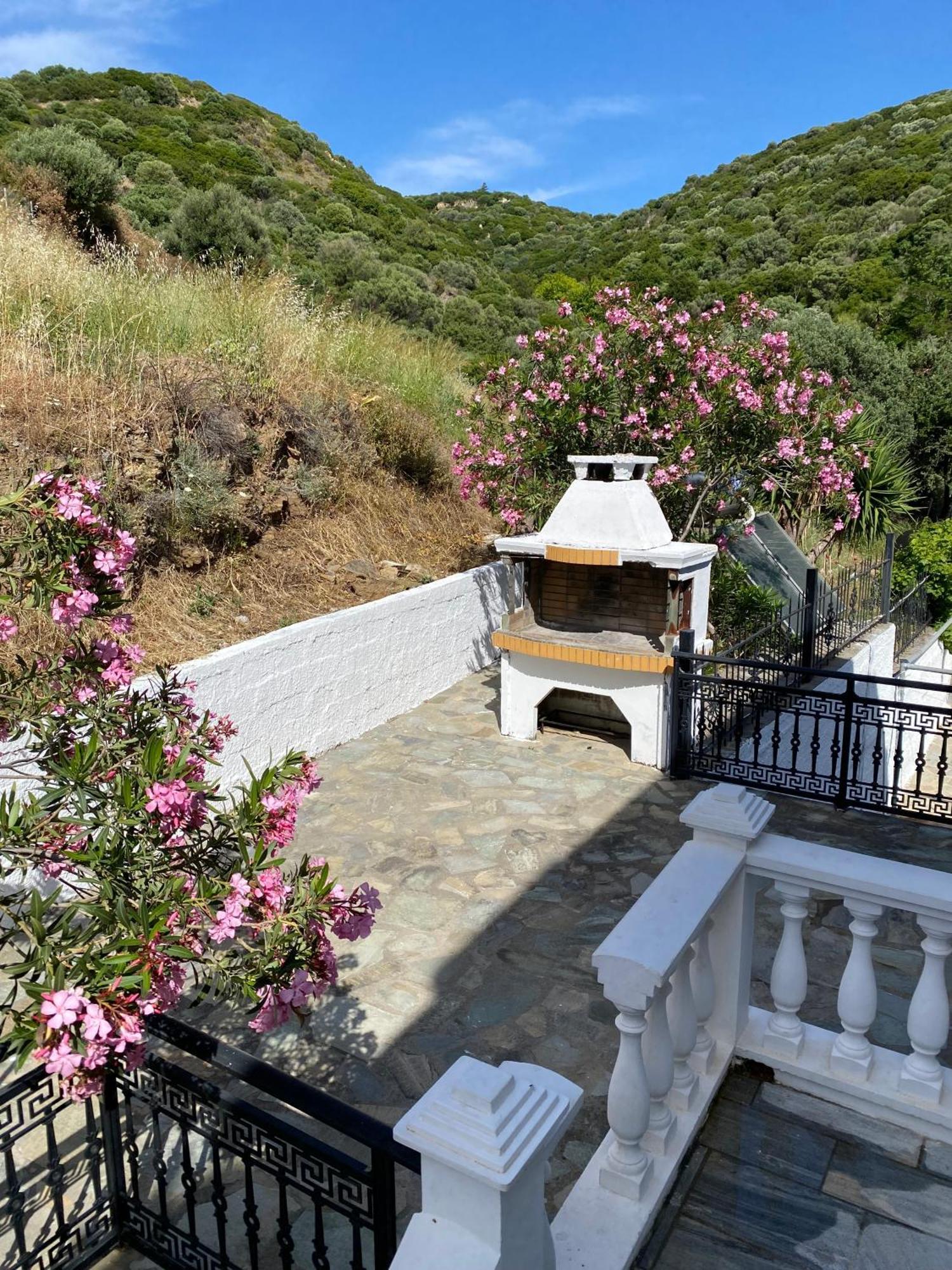Villa Karras Піфагорея Екстер'єр фото